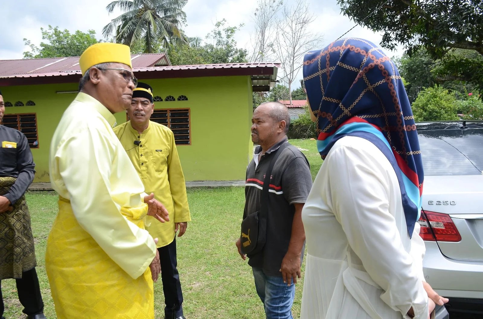 Sumbangan prihatin 05