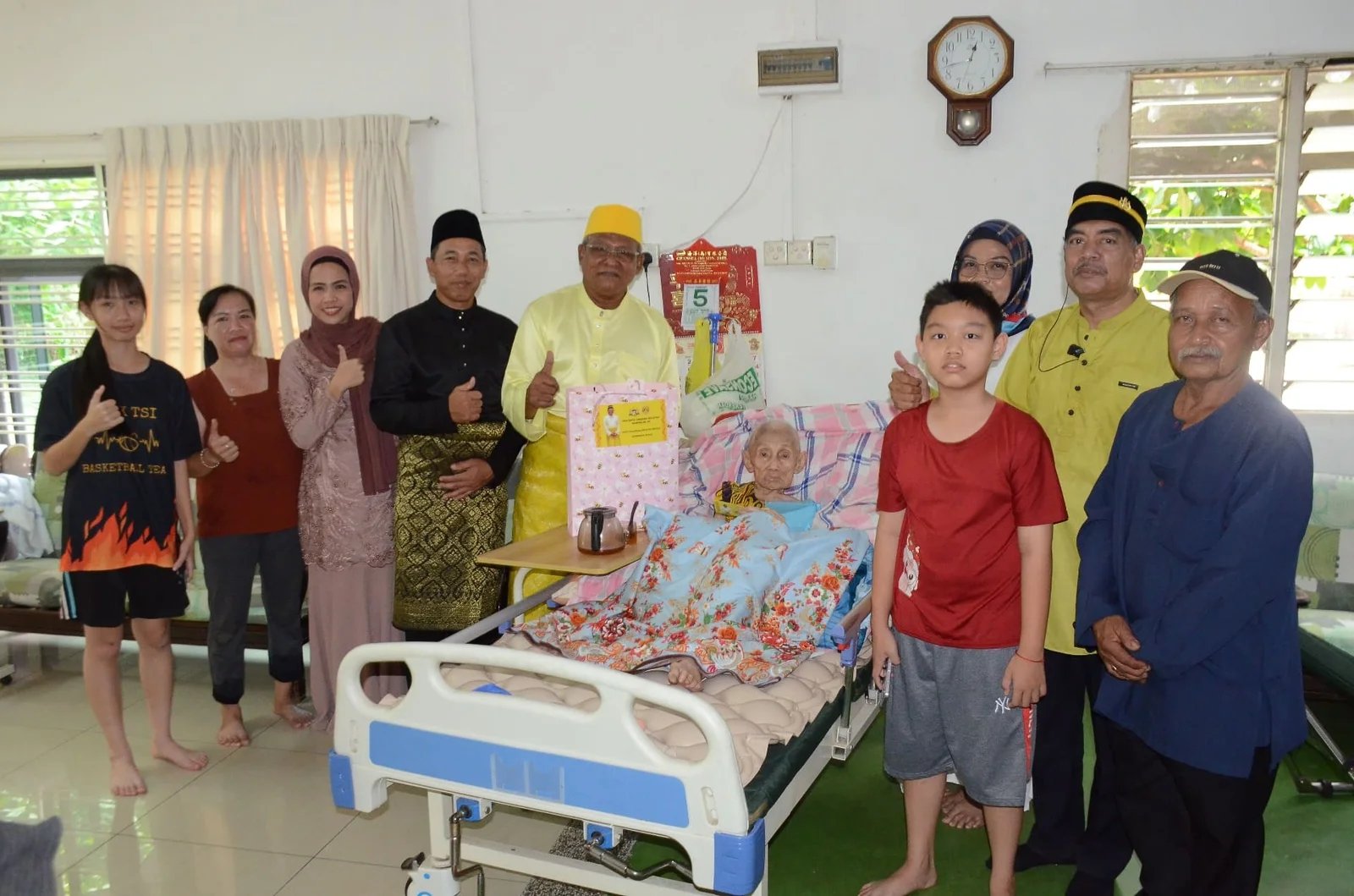 Sumbangan prihatin 09